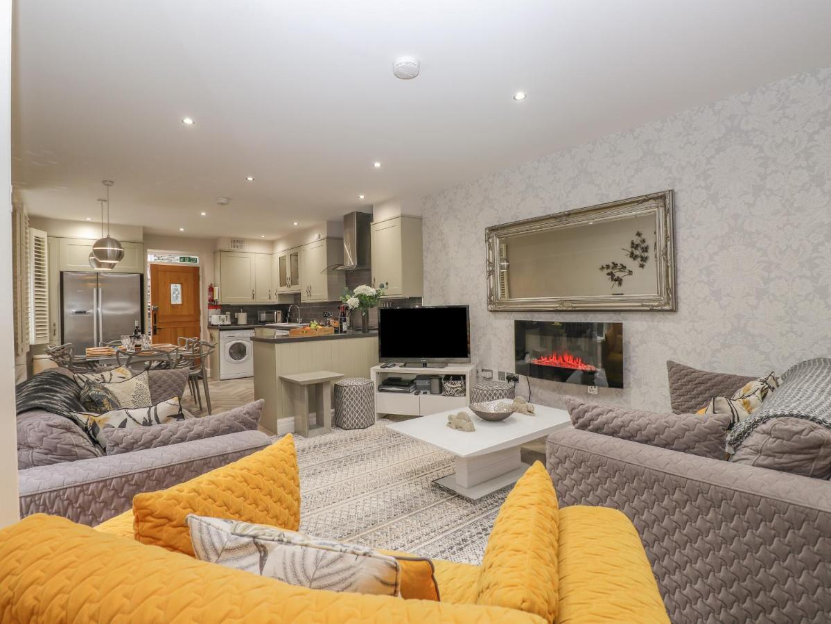 Rossett Holme Villa Ембълсайд Екстериор снимка