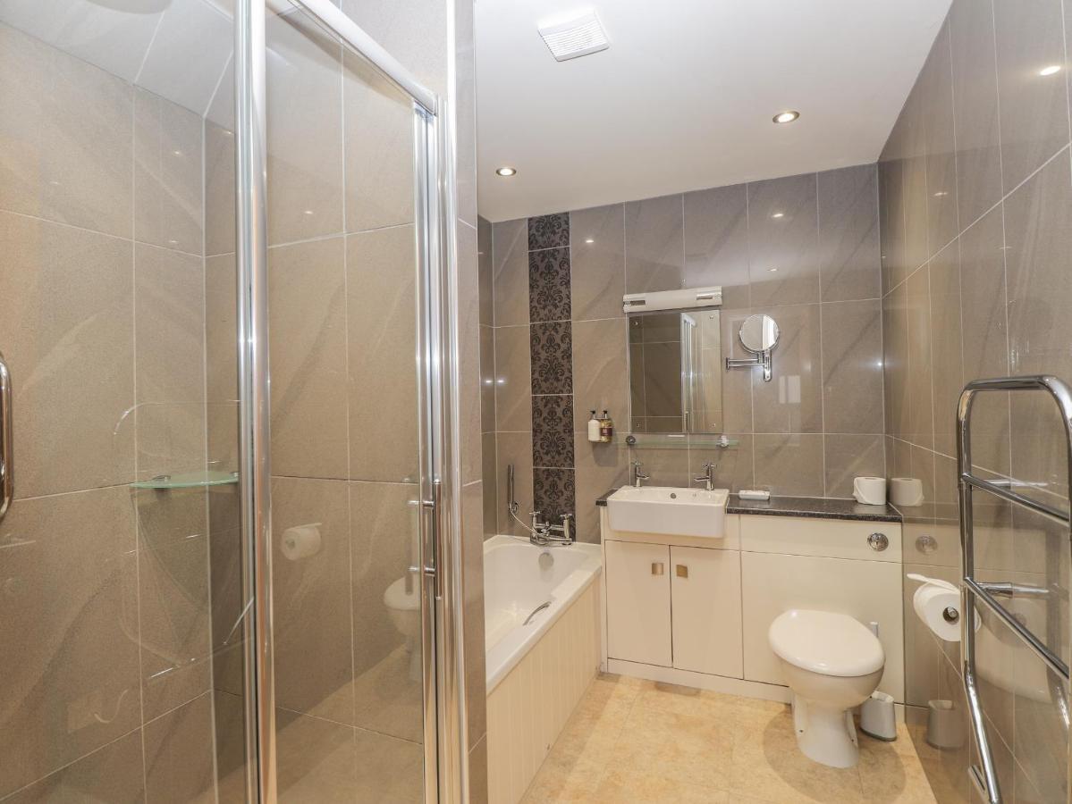 Rossett Holme Villa Ембълсайд Екстериор снимка